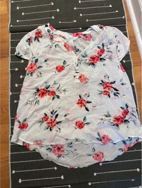 Market & Spruce embroidered top blouse